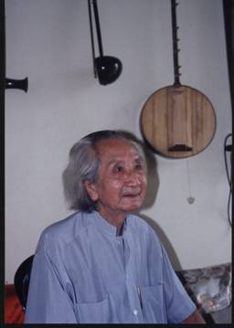 nvHao.jpg (9796 bytes)